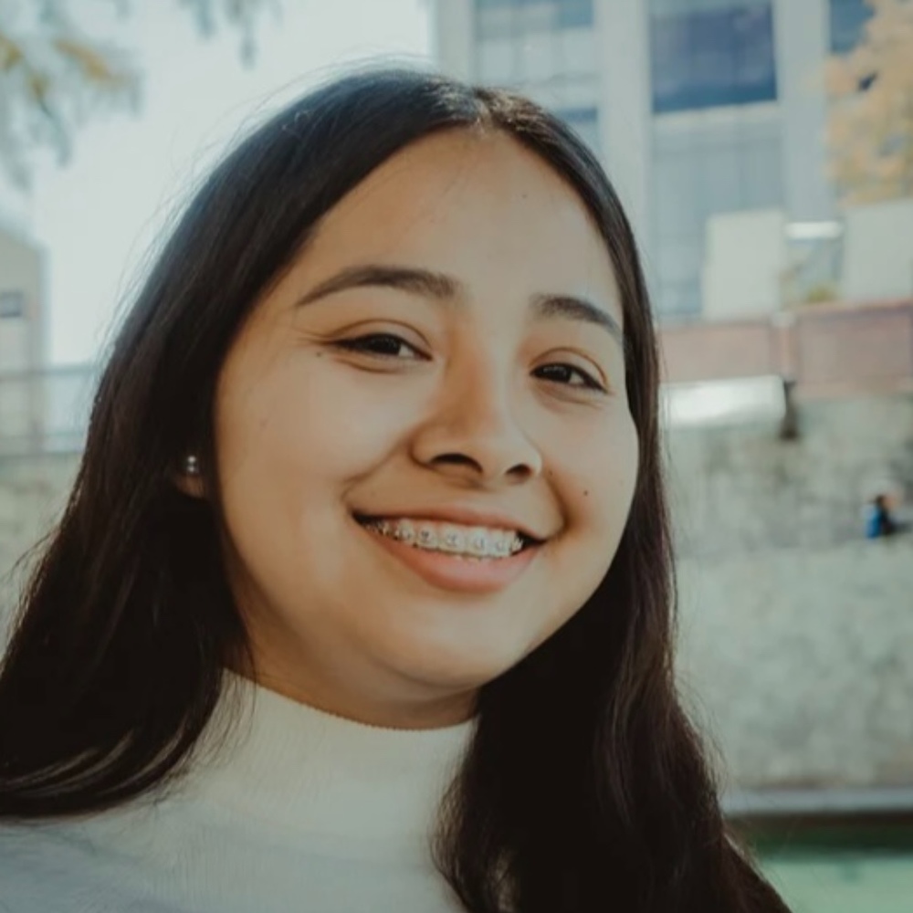 Meet your Posher, Tina